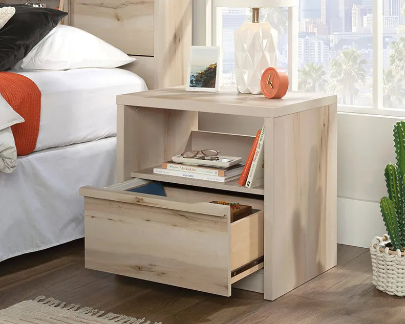 1-Drawer Night Stand in Pacific Maple
