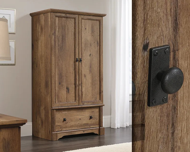 Armoire