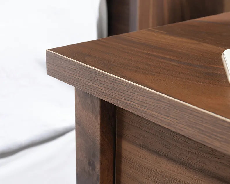 Night Stand with Drawer in Grand Walnut